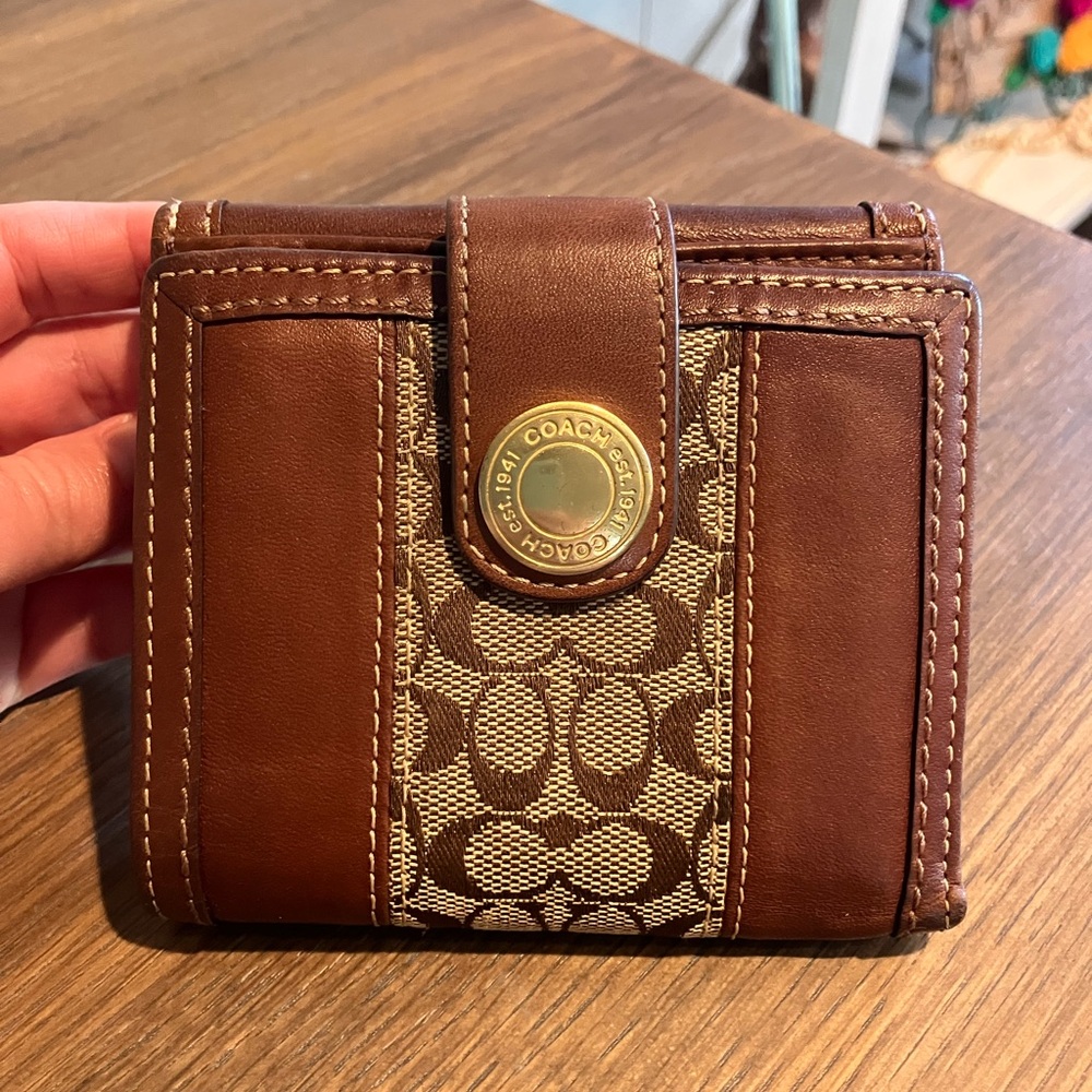 Coach Signature Brown and Tan Wallet Y2K Vintage